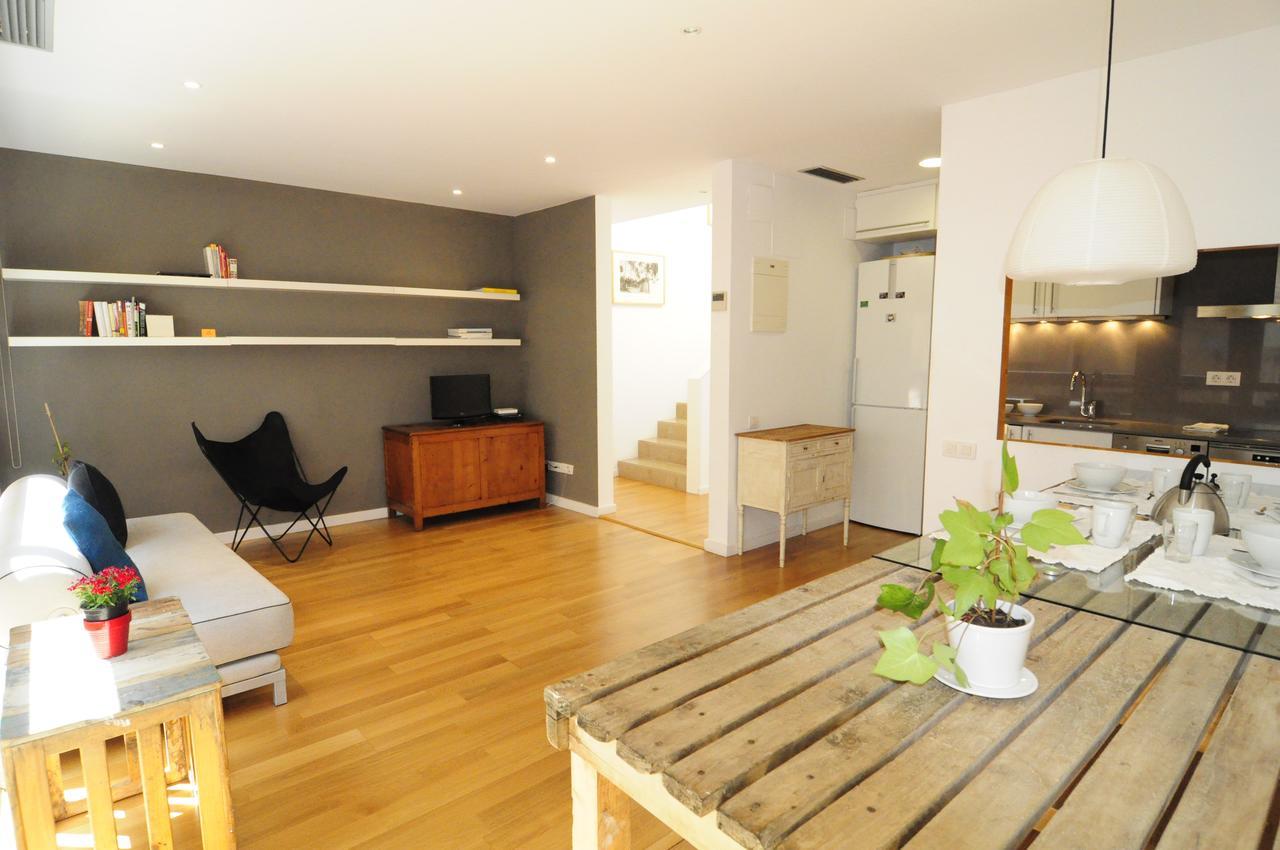 Rentbcn Gracia Deluxe Apartment Barcelona Luaran gambar