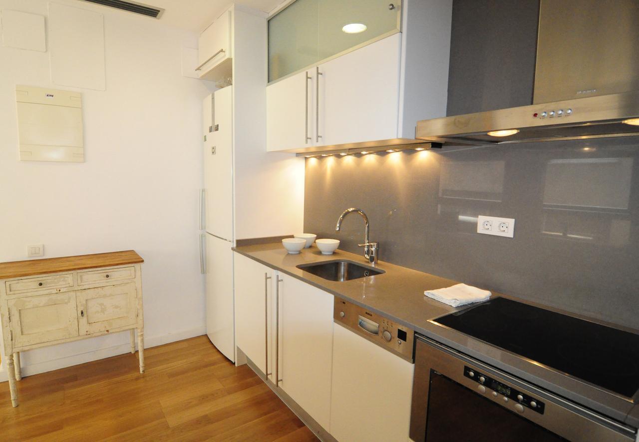 Rentbcn Gracia Deluxe Apartment Barcelona Luaran gambar